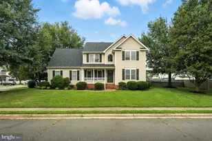 2 Sunset Ridge Ln, Fredericksburg, VA 22405 - Photo 1