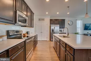 409 Boxelder Dr, Stafford, VA 22554 - Photo 8