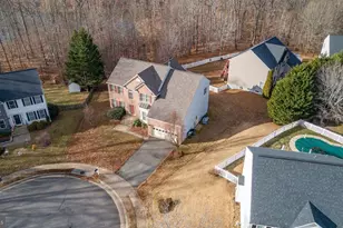 2 Basalt Dr, Fredericksburg, VA 22406 - Photo 10