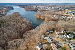 2 Basalt Dr, Fredericksburg, VA 22406 - Photo 60