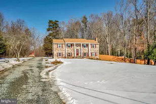 2 St James Ct, Stafford, VA 22556 - Photo 4