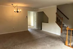 203 Knollwood Ct, Stafford, VA 22554 - Photo 2