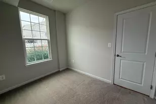 505 Rolling Valley Dr, Fredericksburg, VA 22405 - Photo 2