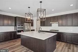 204 Truslow Rdg Ct, Fredericksburg, VA 22406 - Photo 12