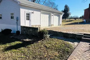 52 Salvington Rd, Fredericksburg, VA 22405 - Photo 6