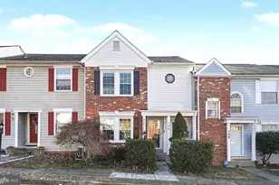 106 Kings Crest Dr, Stafford, VA 22554 - Photo 2