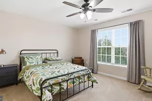 42 Palisades Dr, Stafford, VA 22554 - Photo 16