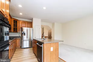 202 Hemlock Dr, Stafford, VA 22554 - Photo 8