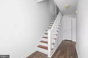 137 Cambridge St, Fredericksburg, VA 22405 - Photo 2