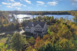 165 Edgewater Dr, Fredericksburg, VA 22406 - Photo 1