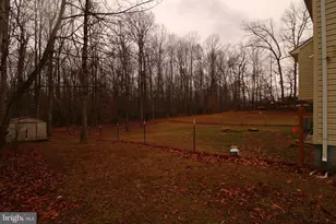 44 Hidden Lake Dr, Stafford, VA 22556 - Photo 24