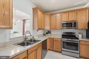 190 Bridgewater Cir, Fredericksburg, VA 22406 - Photo 8