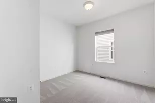 190 Bridgewater Cir, Fredericksburg, VA 22406 - Photo 16