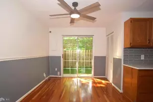 312 Surry Ln, Stafford, VA 22556 - Photo 4