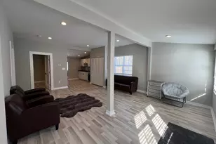 33 George Mason Rd, Stafford, VA 22554 - Photo 2