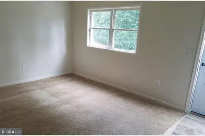 110 Manor Lane, Fredericksburg, VA 22405 - Photo 2