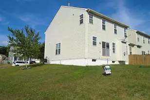 89 Hayes St, Stafford, VA 22556 - Photo 2