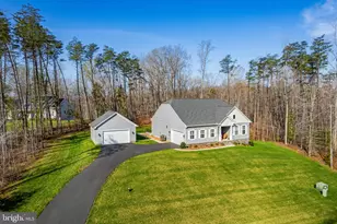 80 Piney Hill Ln, Fredericksburg, VA 22406 - Photo 2