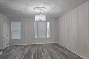 520 Rolling Valley Dr, Fredericksburg, VA 22405 - Photo 6