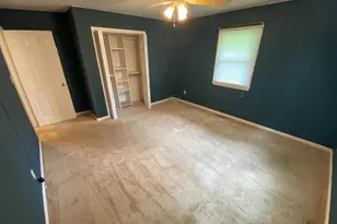 802 Payton Dr, Fredericksburg, VA 22405 - Photo 12