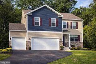 141 Livingwood Ct, Fredericksburg, VA 22405 - Photo 1