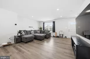 1811 Creek Bottom Pl, Stafford, VA 22554 - Photo 4