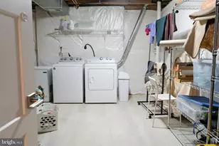 154 Basalt Dr, Fredericksburg, VA 22406 - Photo 50