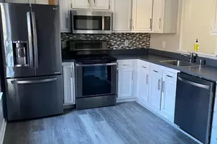 313 Stafford Mews Ln, Stafford, VA 22556 - Photo 2