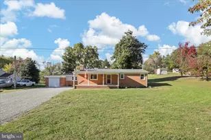 347 Forest Lane Rd, Fredericksburg, VA 22405 - Photo 2