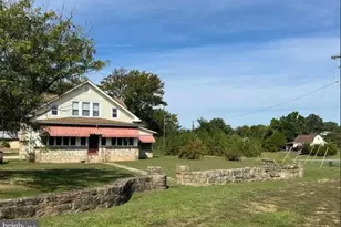885 Truslow Rd, Fredericksburg, VA 22406 - Photo 1