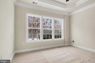 257 Long Point Dr, Fredericksburg, VA 22406 - Photo 8