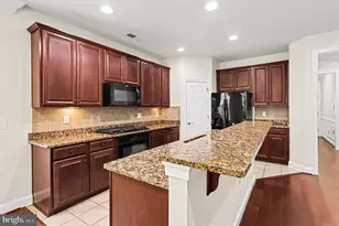 257 Long Point Dr, Fredericksburg, VA 22406 - Photo 10