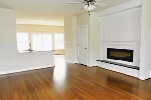 2 Andrews Pl, Fredericksburg, VA 22405 - Photo 4