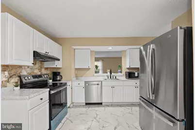607 Knollwood Court, Stafford, VA 22554 - Photo 4