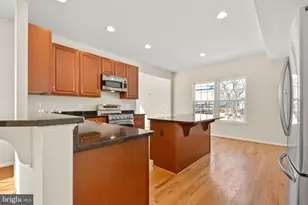 20 Manorwood Dr, Fredericksburg, VA 22406 - Photo 10