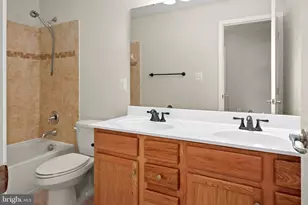 20 Manorwood Dr, Fredericksburg, VA 22406 - Photo 32