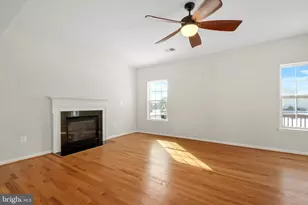 20 Manorwood Dr, Fredericksburg, VA 22406 - Photo 8