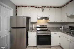 1609 Meadow Dr, Fredericksburg, VA 22405 - Photo 12