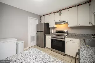 1609 Meadow Dr, Fredericksburg, VA 22405 - Photo 18