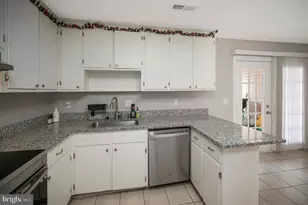 1609 Meadow Dr, Fredericksburg, VA 22405 - Photo 16