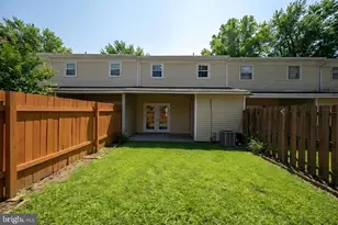 1609 Meadow Dr, Fredericksburg, VA 22405 - Photo 4