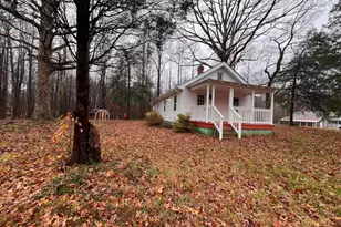 2073 Warrenton Rd, Fredericksburg, VA 22406 - Photo 1