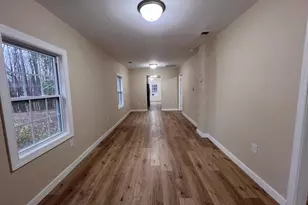 2073 Warrenton Rd, Fredericksburg, VA 22406 - Photo 2