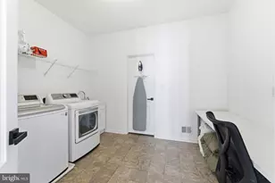 40 Edgewater Dr, Fredericksburg, VA 22406 - Photo 52