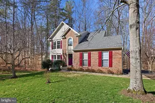 11 Silverthorn Ct, Stafford, VA 22554 - Photo 2