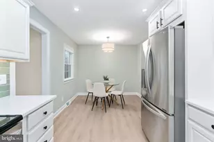 8 Patrick Henry St, Fredericksburg, VA 22405 - Photo 10