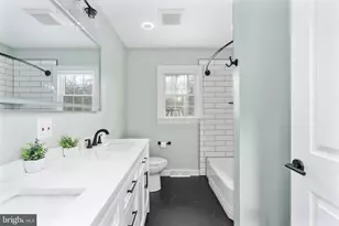 8 Patrick Henry St, Fredericksburg, VA 22405 - Photo 24