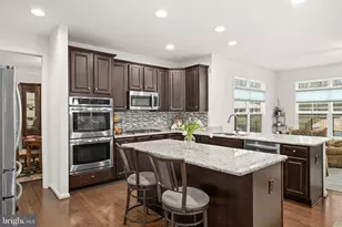345 Long Meadow Dr, Fredericksburg, VA 22406 - Photo 16