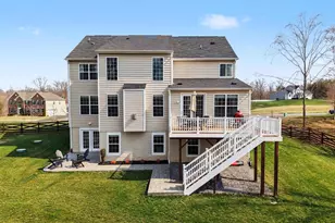 245 Perth Dr, Fredericksburg, VA 22405 - Photo 50