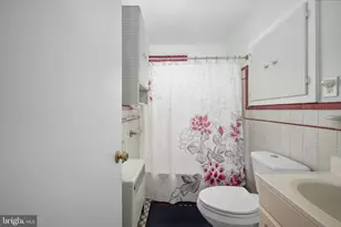 23 Wakefield Ave, Fredericksburg, VA 22405 - Photo 16